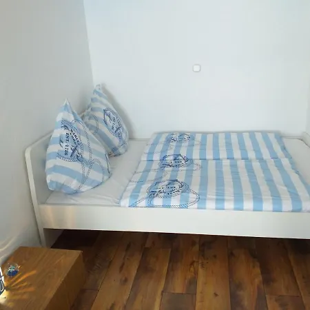 Apartment 211
